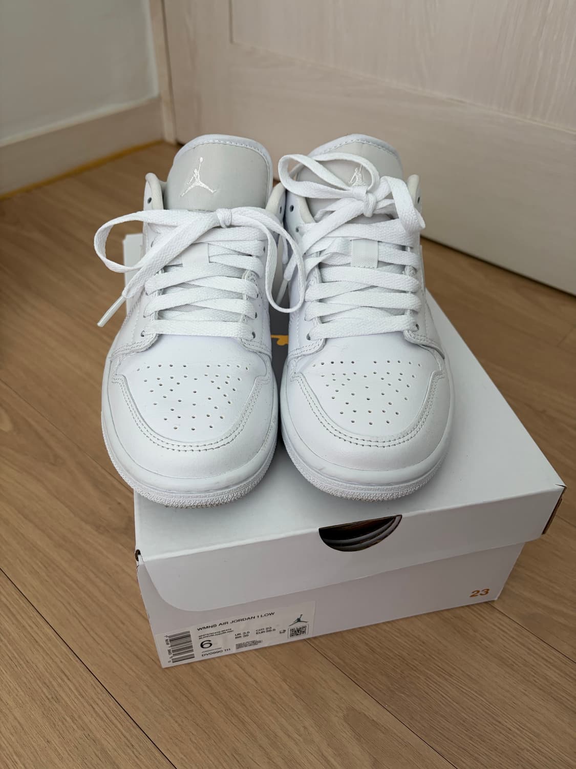 조던1  로우 화이트 상품이미지2