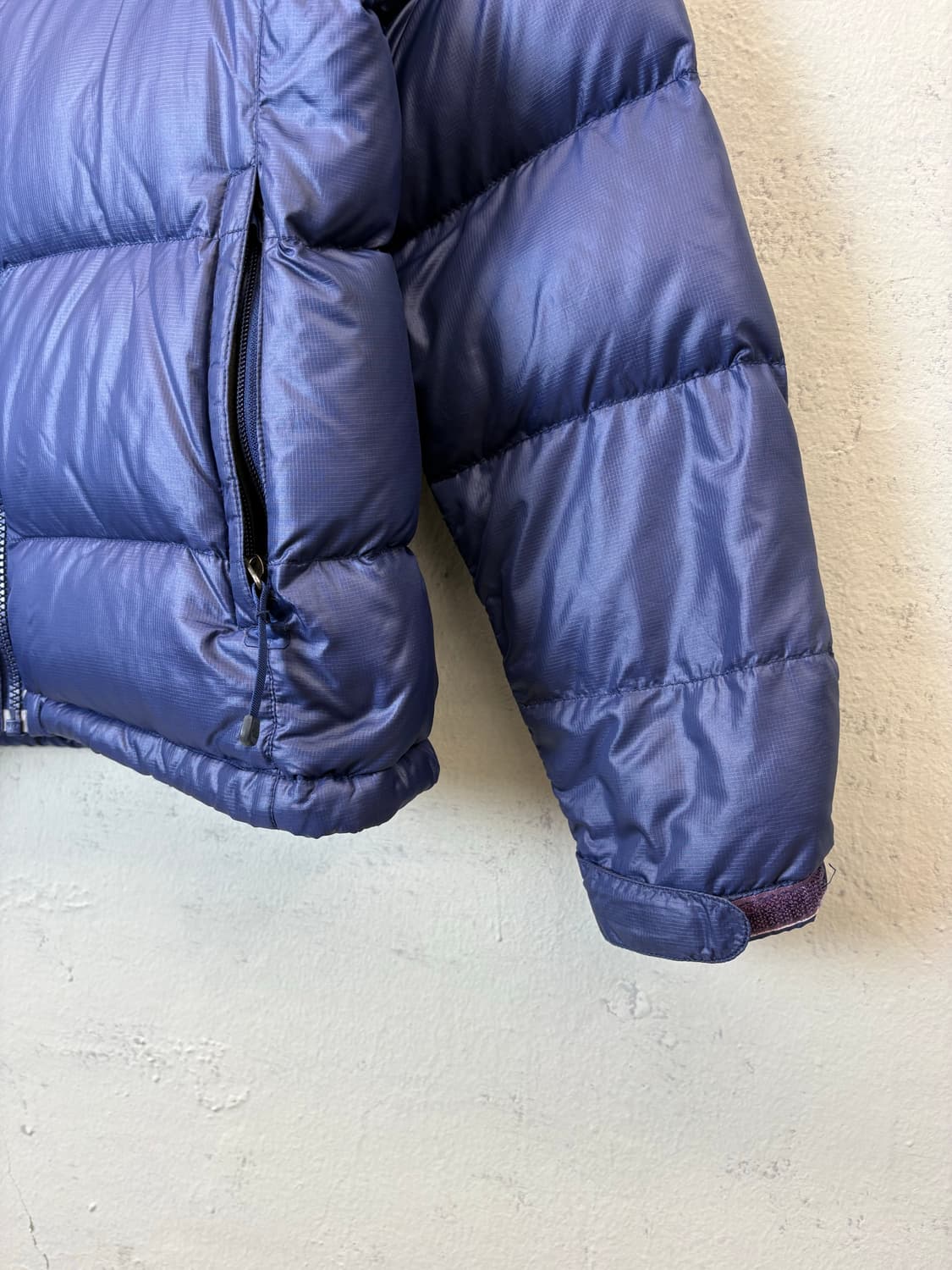 노스페이스 700 눕시 패딩 네이비 상품이미지4