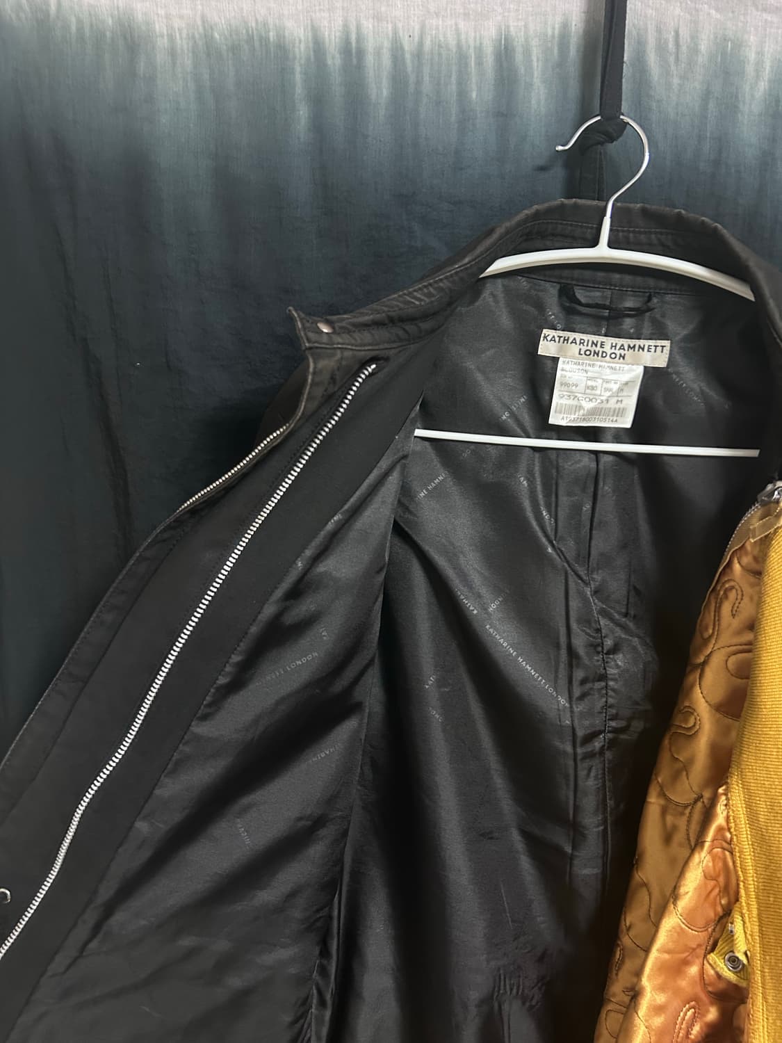 캐서린 햄넷 왁스코팅 헌팅 자켓 상품이미지5