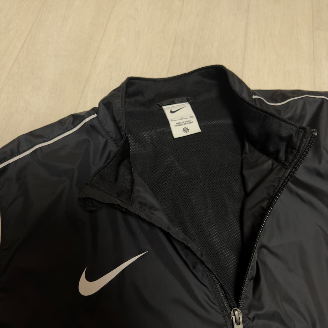 나이키 바람막이 상품이미지4