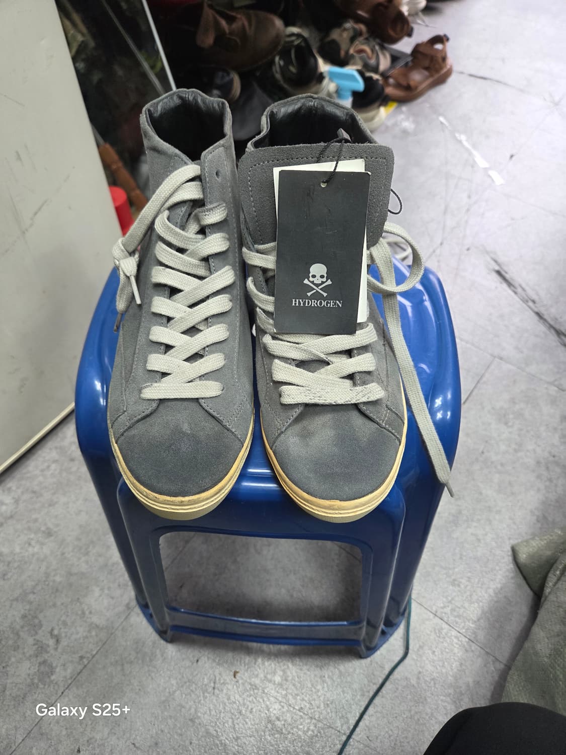 하이드로겐   스웨이드   하이탑 상품이미지1