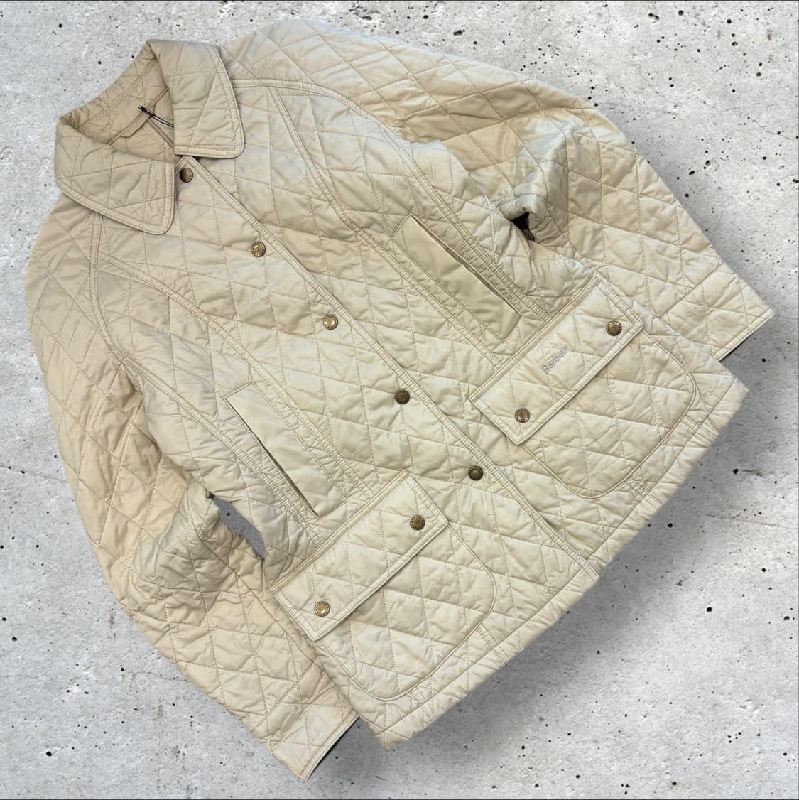 [40] 바버 퀼팅 비드넬 자켓 아이보리 C156 상품이미지1