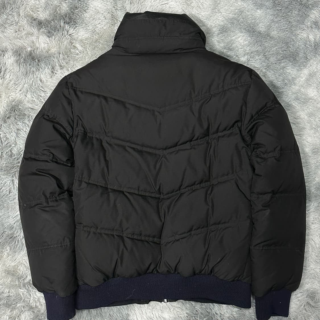 리바이스 덕다운 숏패딩 블랙 L 상품이미지3