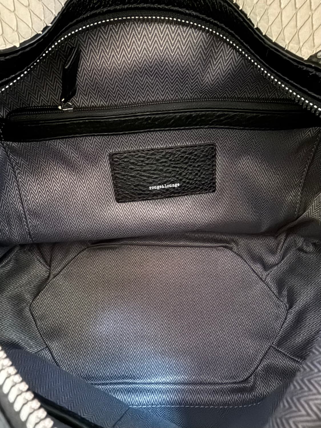 루즈앤라운지 토트백 크로스 숄더 카키 뱀피패턴 상품이미지6