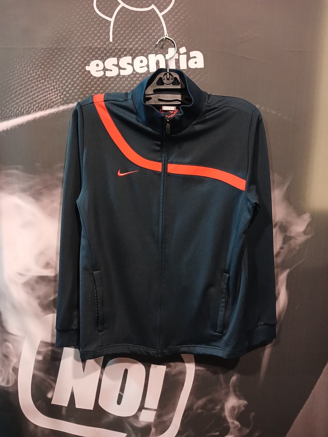 나이키 올드스쿨 트랙탑  상품이미지1