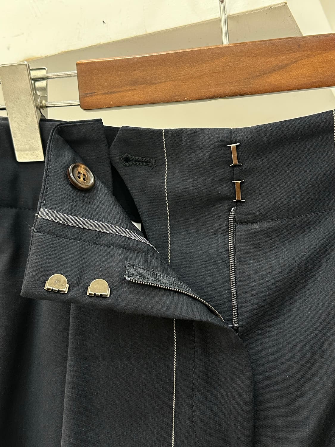 브루넬로 쿠치넬리 버진울  여성 팬츠 상품이미지7