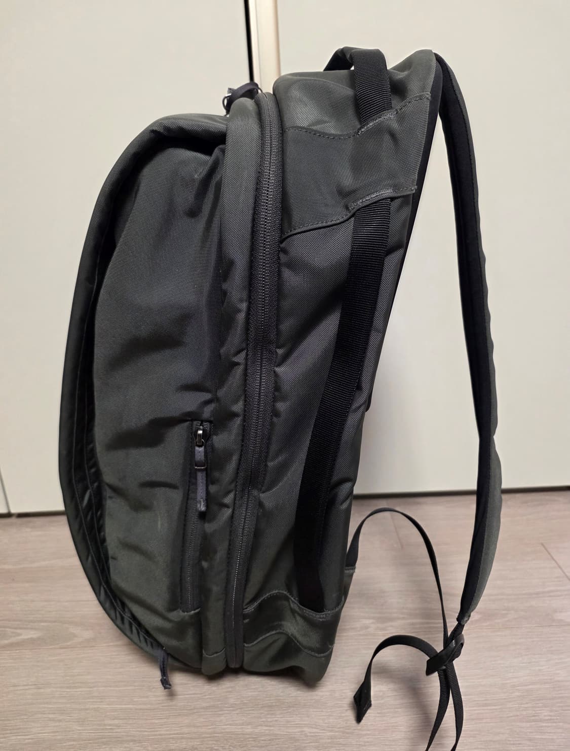 아크테릭스 블레이드 28 Grey 백팩 (Blade 28 Backpack 상품이미지3