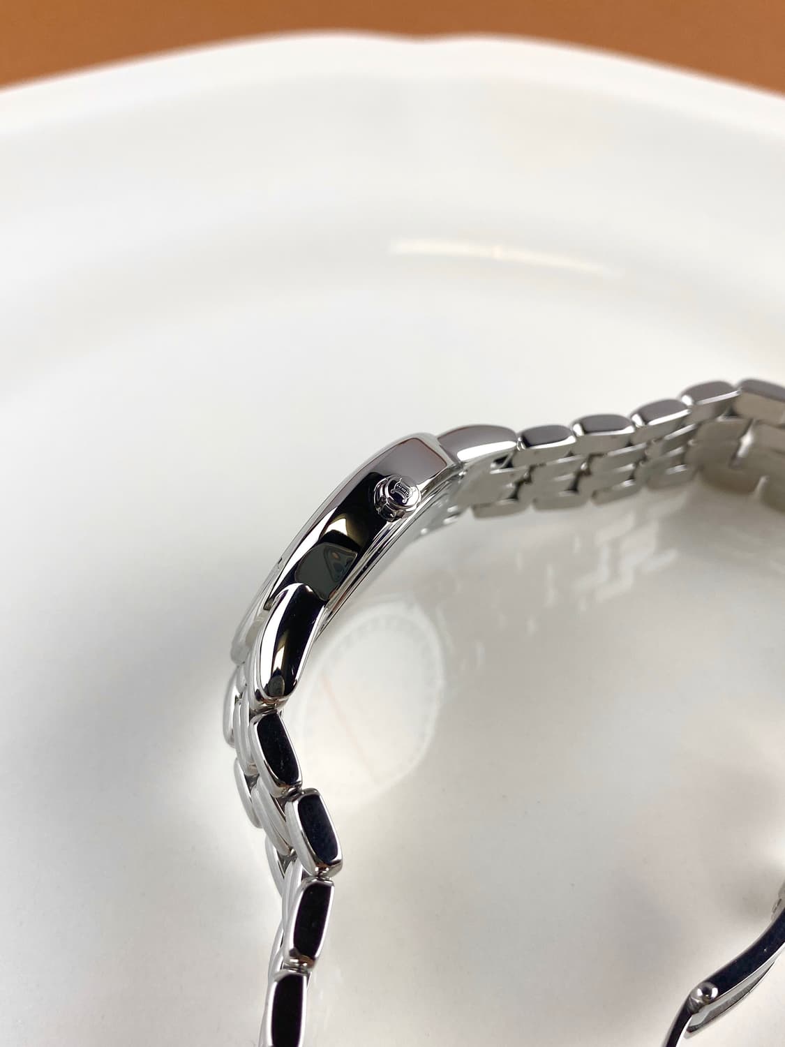 CELINE round shell steel watch 상품이미지6