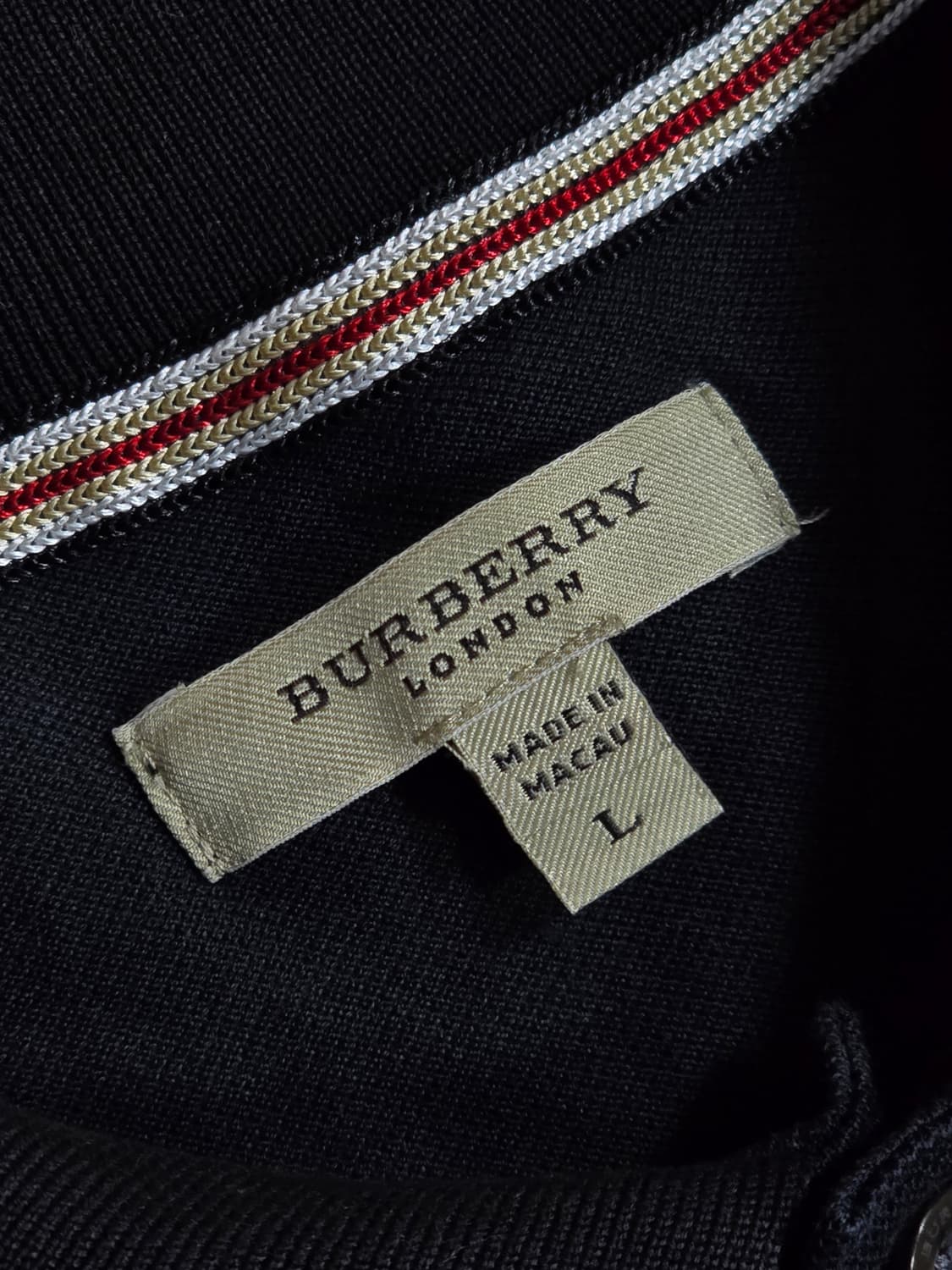 Burberry 버버리 블랙 카라 반팔 폴로티 L 상품이미지7