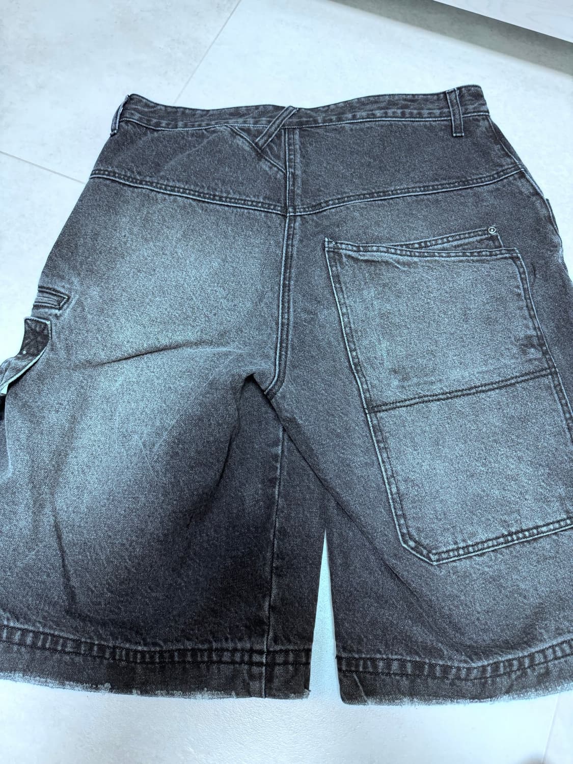 (중고/L) ETCE DENIM BERMUDA SHORTS (black) 상품이미지5