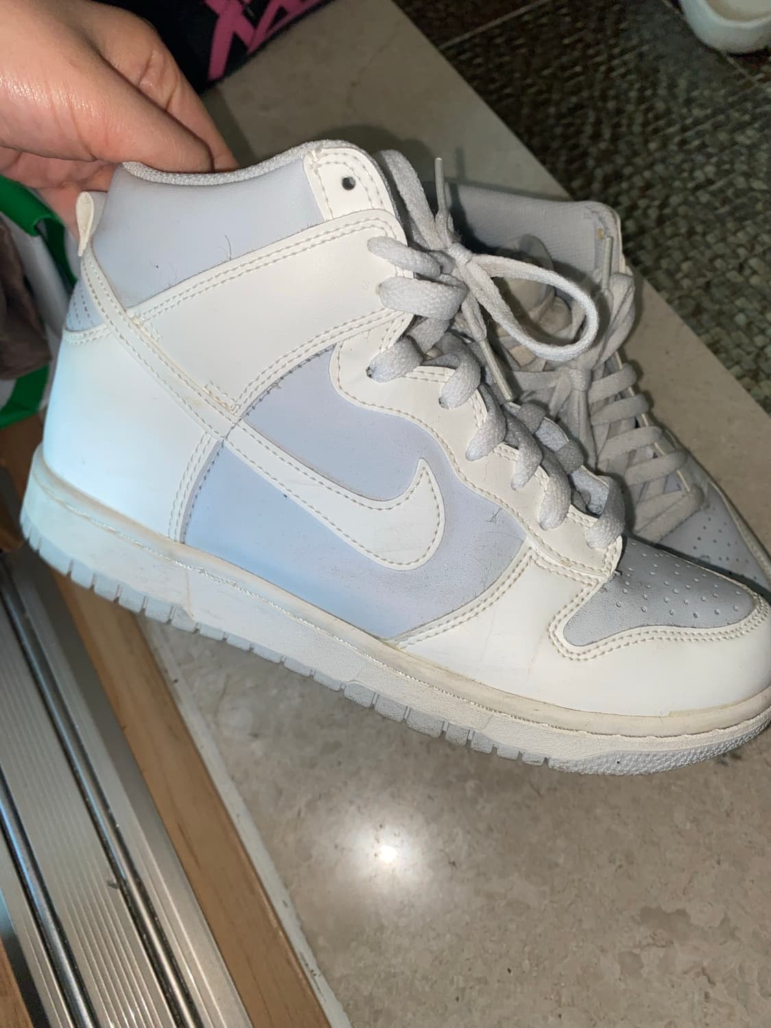 덩크 하이 퓨어 플래티넘 240(6Y•W) 상품이미지1