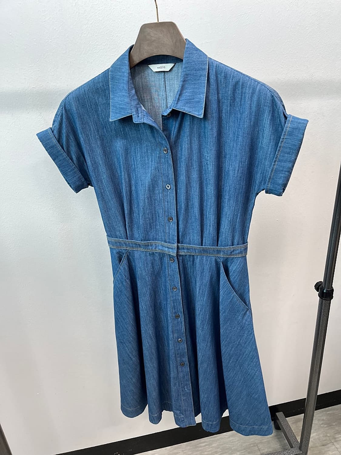 여) 헤지스 데님 원피스 상품이미지3