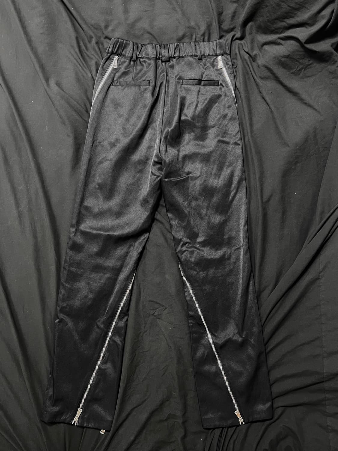 TWISTED ZIPPER PANTS  상품이미지2