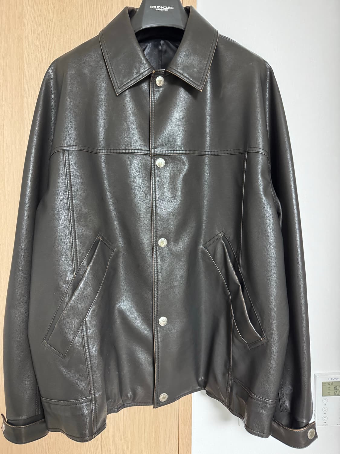 24ss 솔리드옴므 레더라이크 48사이즈 상품이미지2