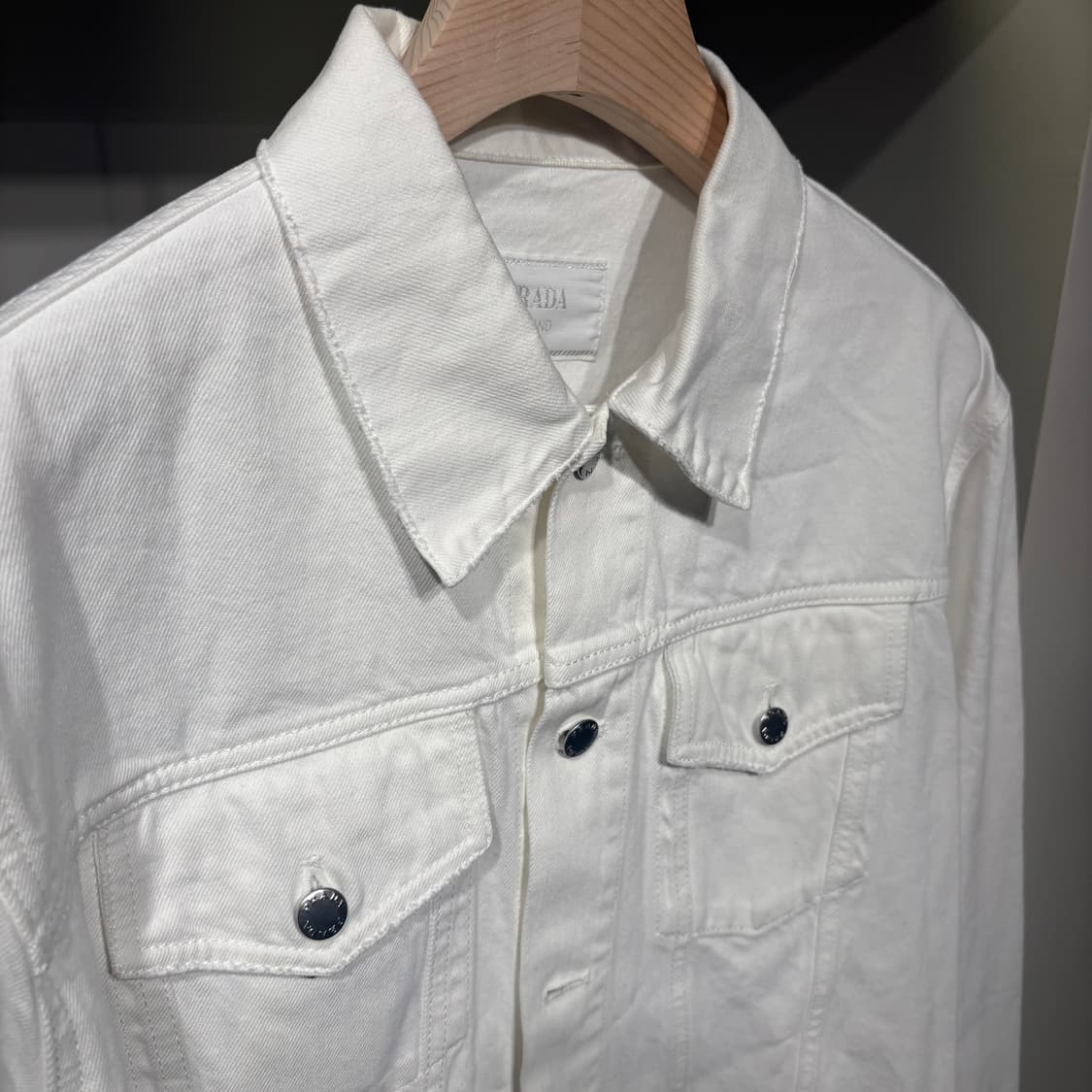 2XL / 프라다 불 데님 화이트 트러커자켓 상품이미지3