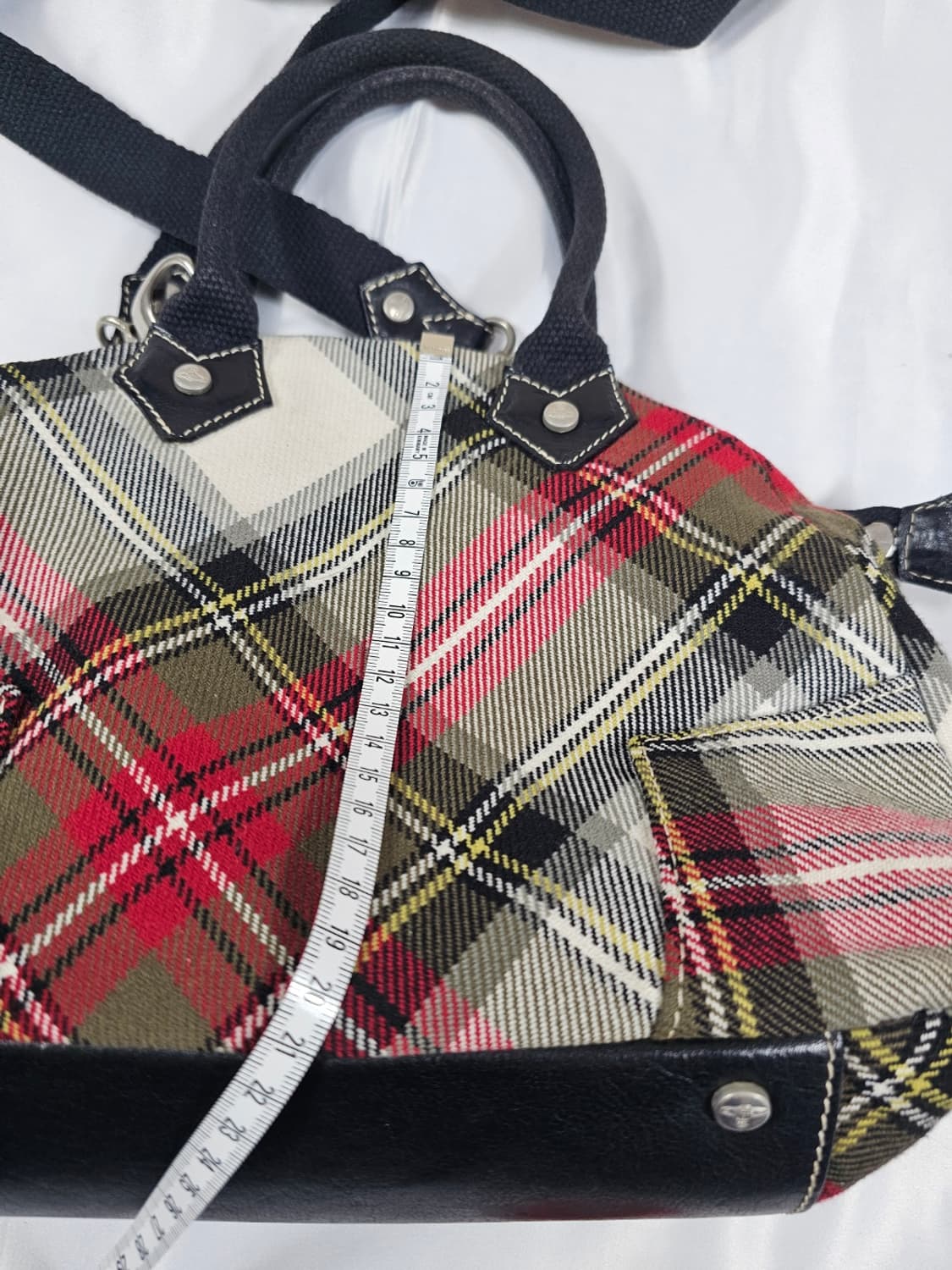 비비안웨스트우드야스민백 상품이미지5