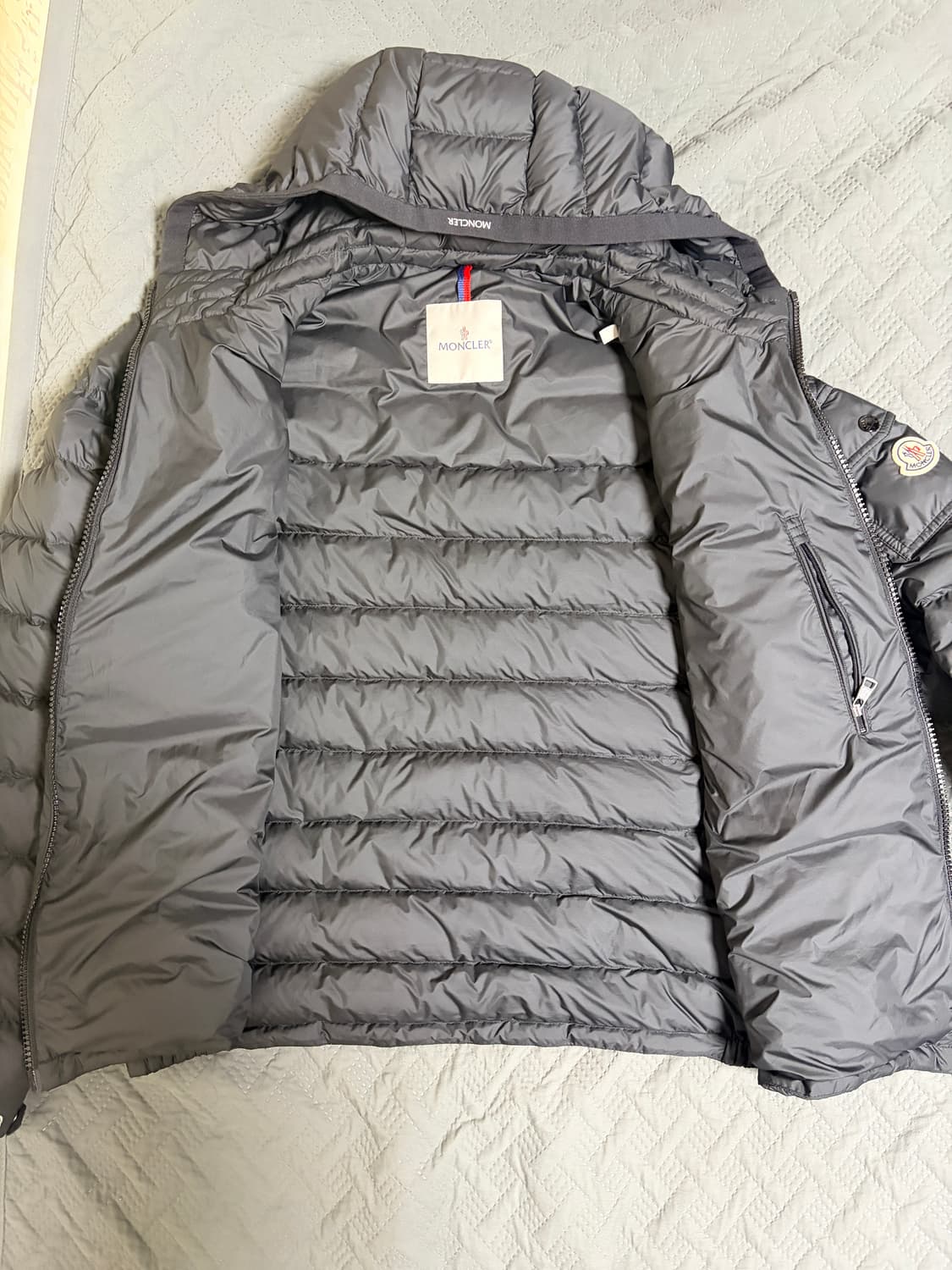 몽클레어 갈리온 쇼트 경량패딩 남성 상품이미지2