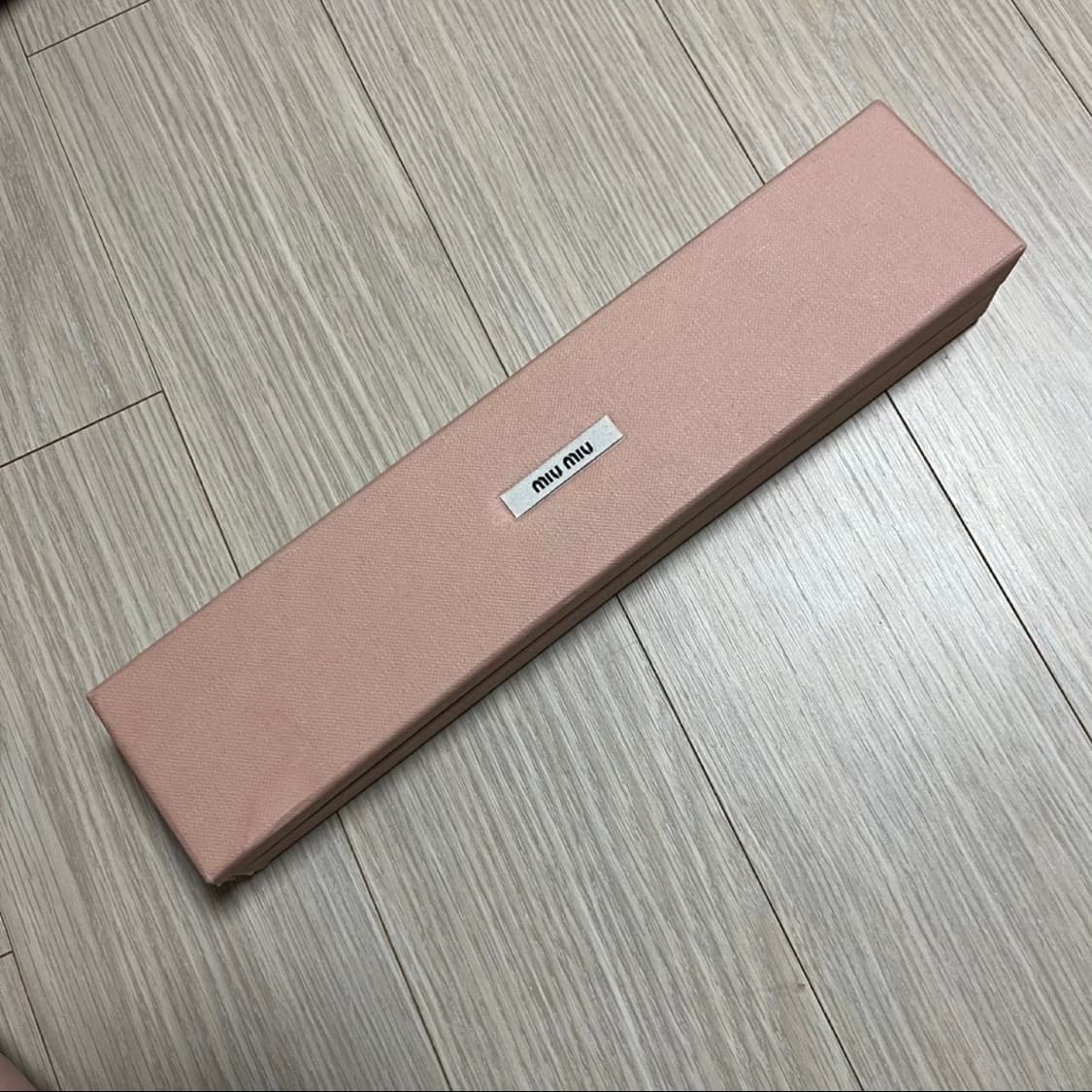 정품 미우미우 레더 팔찌 상품이미지3
