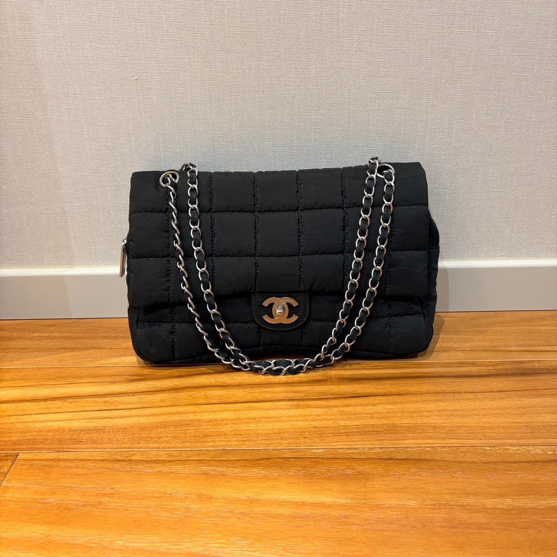 정품 샤넬 클미 클라 포코노 초코바 패브릭 숄더백 상품이미지4