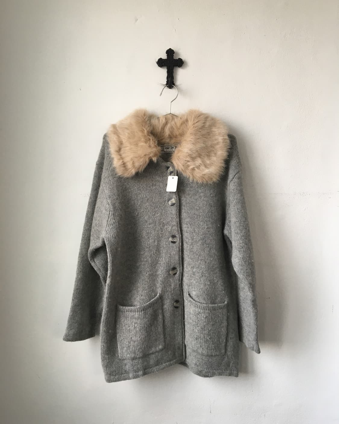 Fur collar point knit cardigan 상품이미지2