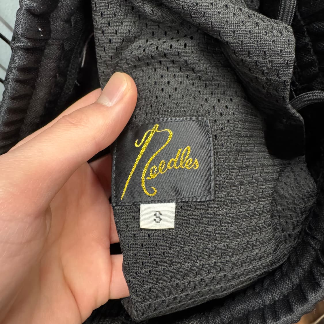 니들스 빈티지 사이드 트랙 팬츠 나비 자수 포인트 그레이 블랫 배색 상품이미지7