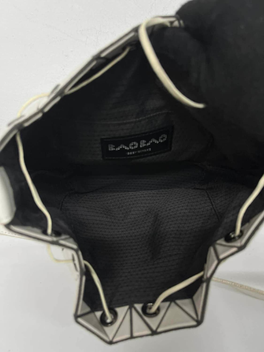 바오바오 이세이미야케 프리즘 버킷 크로스백 숄더백 상품이미지6