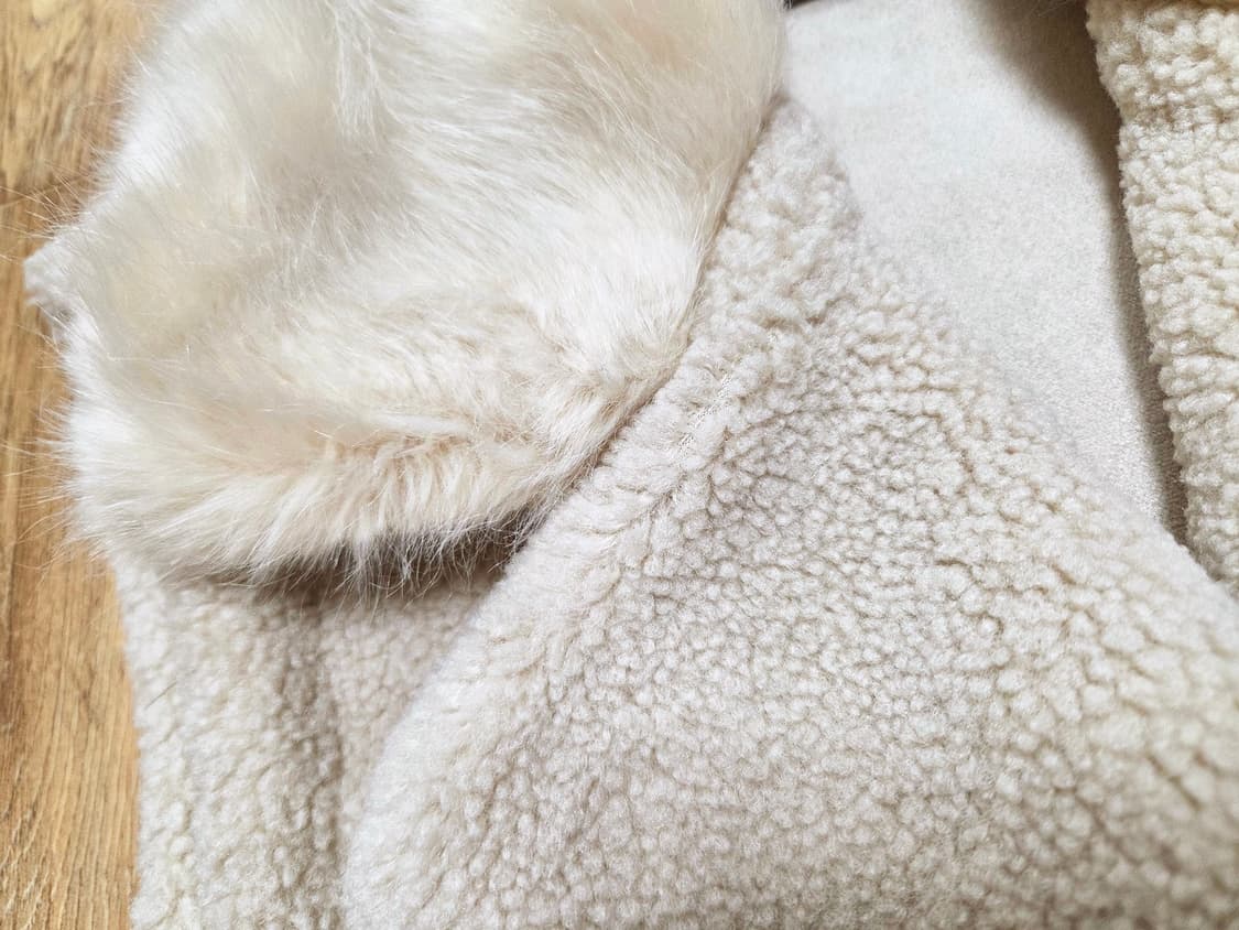 아브컬렉션(AVV COLLECTION) 에코퍼 베스트 무스탕 새상품  상품이미지5