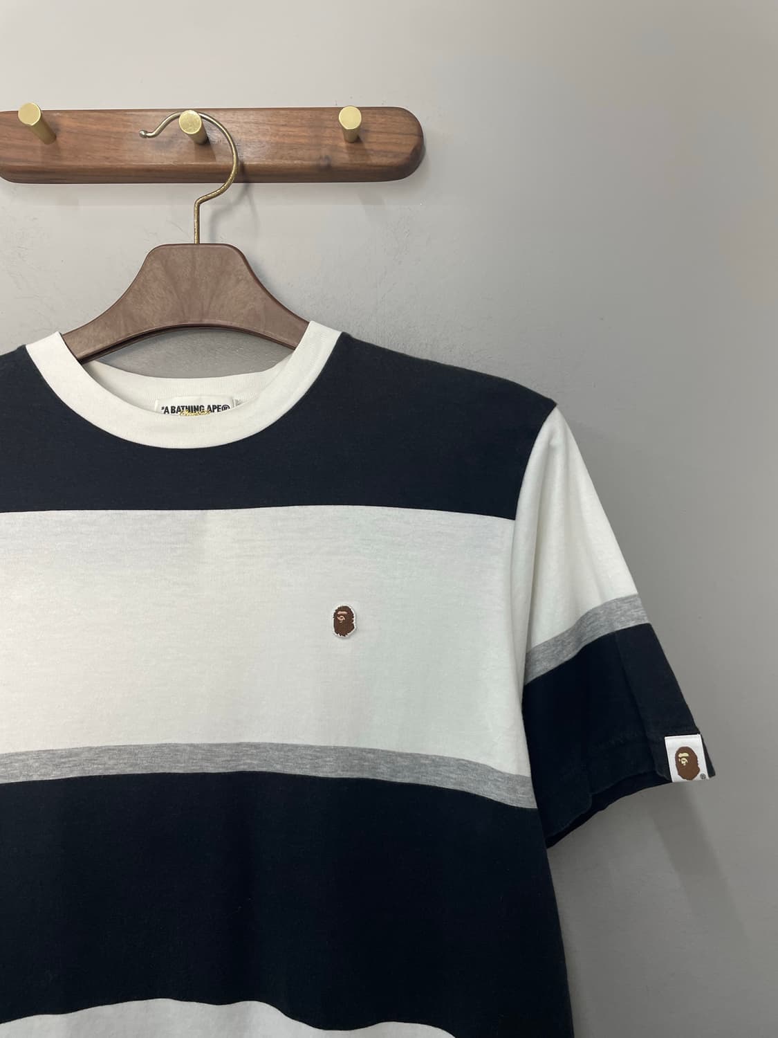 베이프 에이프 헤드 윈 스트라이프 반팔 H2422 상품이미지3