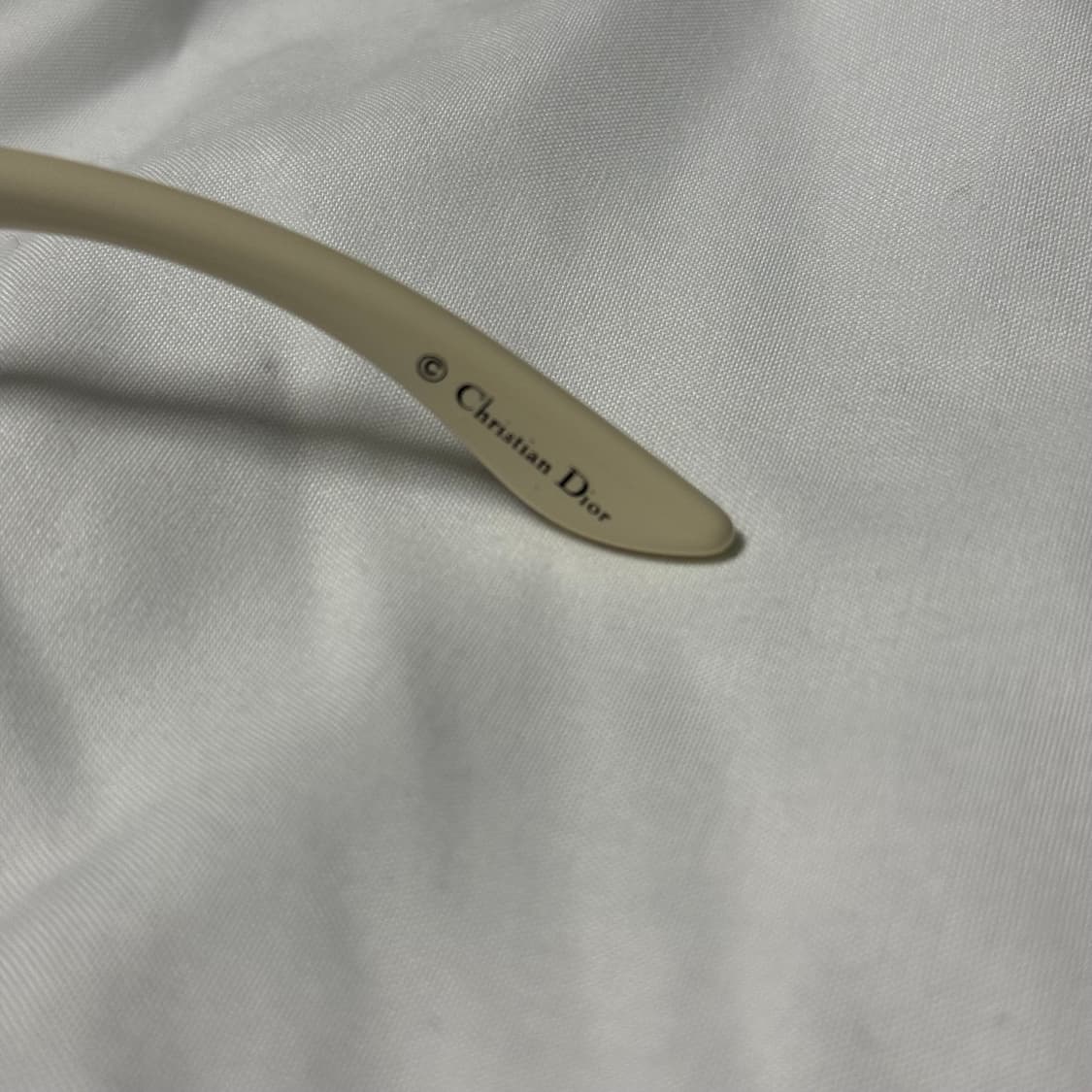 Dior Glossy 1 Sunglasses. 상품이미지6