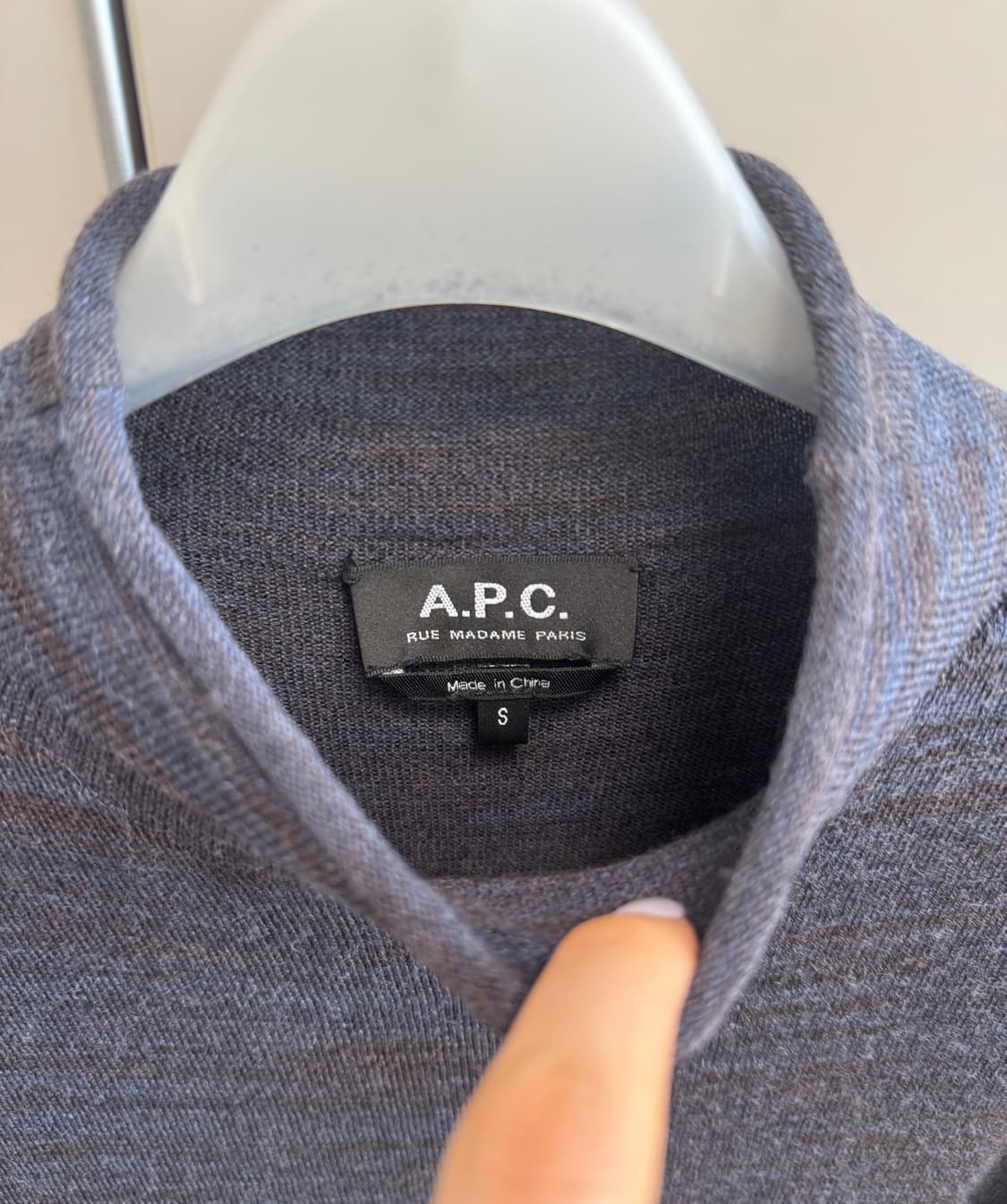 아페쎄 하프넥 울 니트 S  상품이미지4