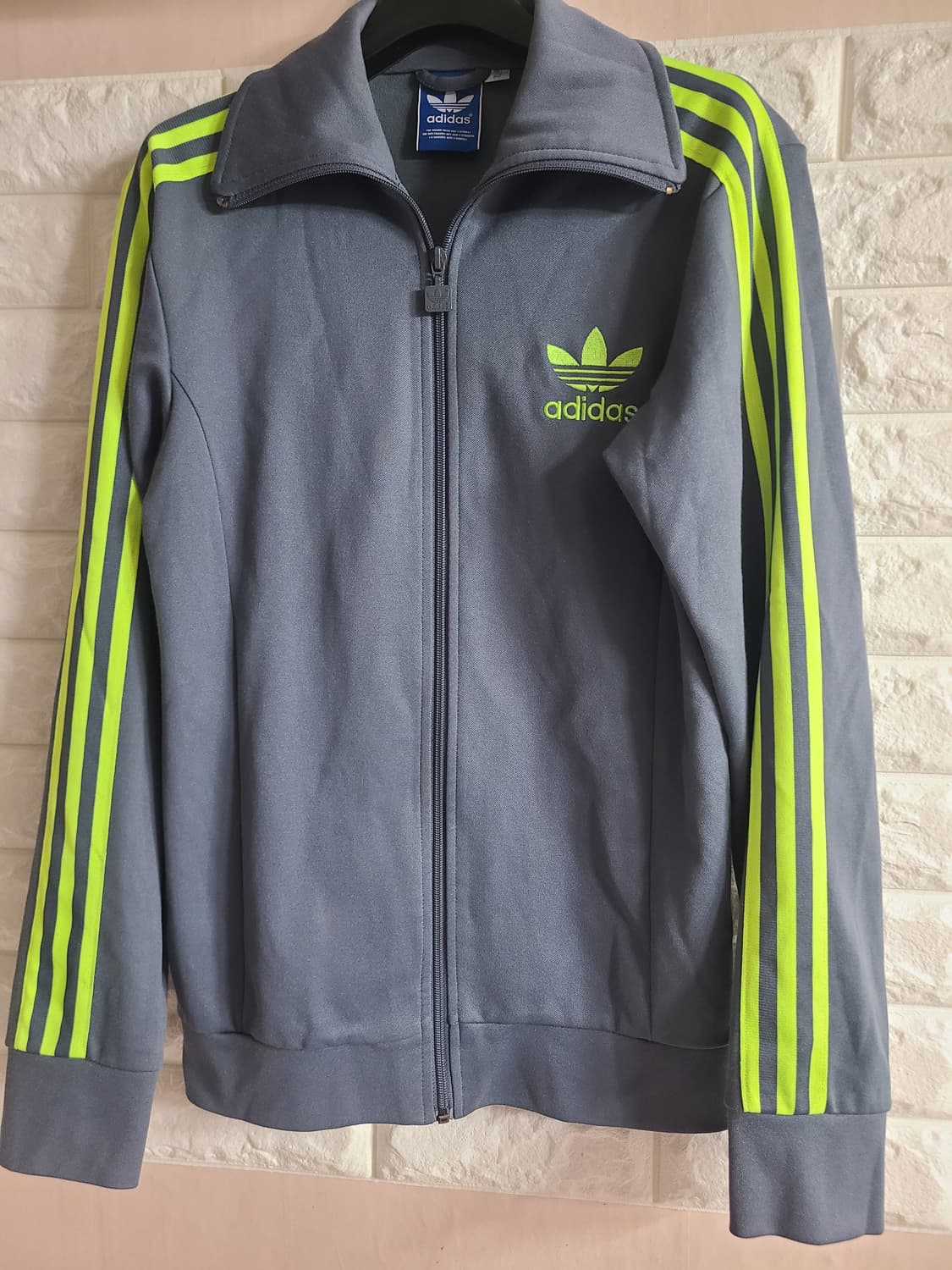 아디다스 삼선 트랙탑 유로파 그레이/형광 상품이미지1