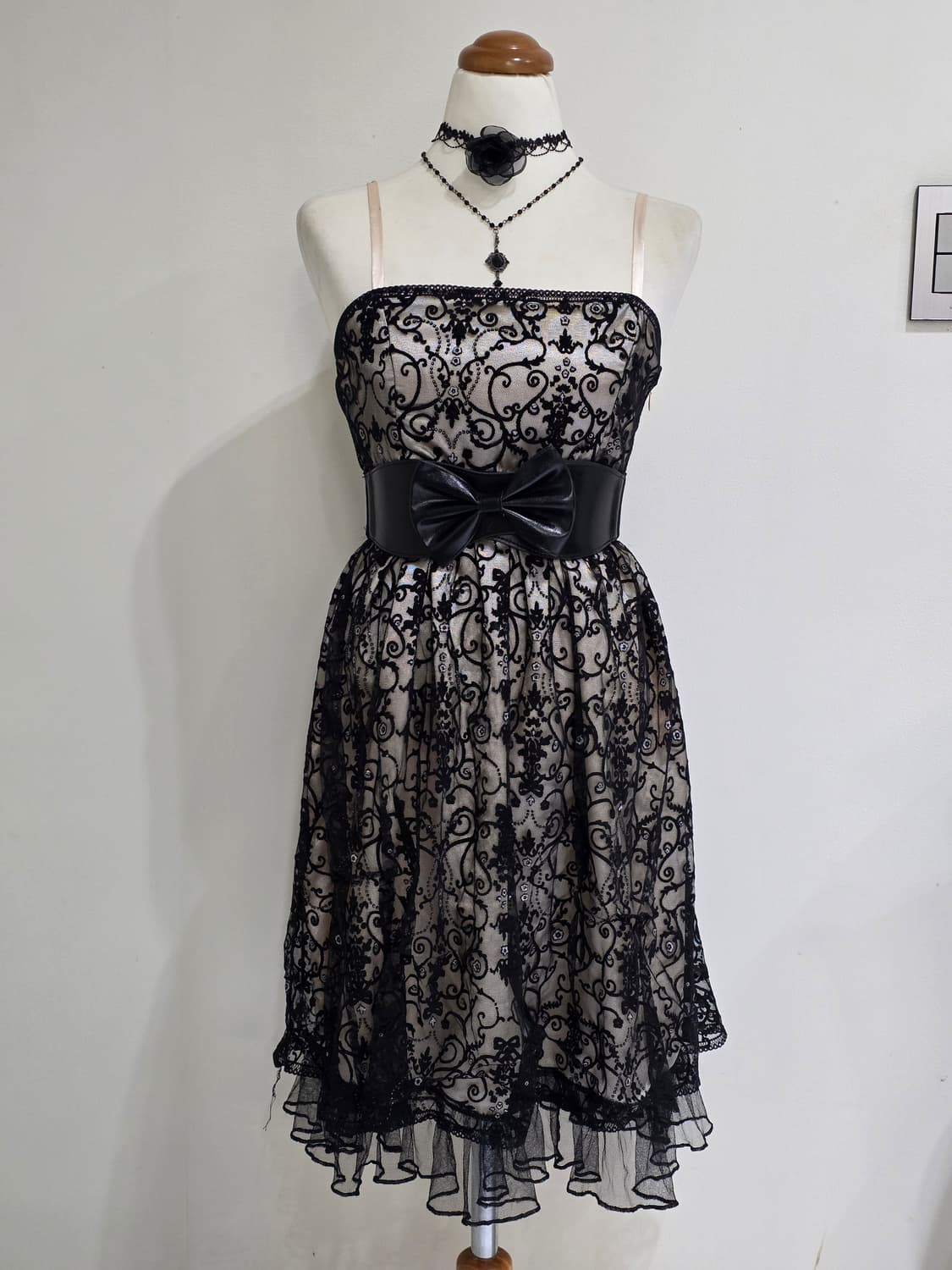 일본빈티지)로맨틱 고딕로리타 블랙레이스공겜여주 캉캉파티댄스갸루칵테일드레스 상품이미지1