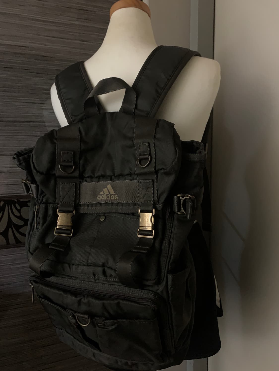 아디다스 빈티지 카키 백팩 상품이미지2