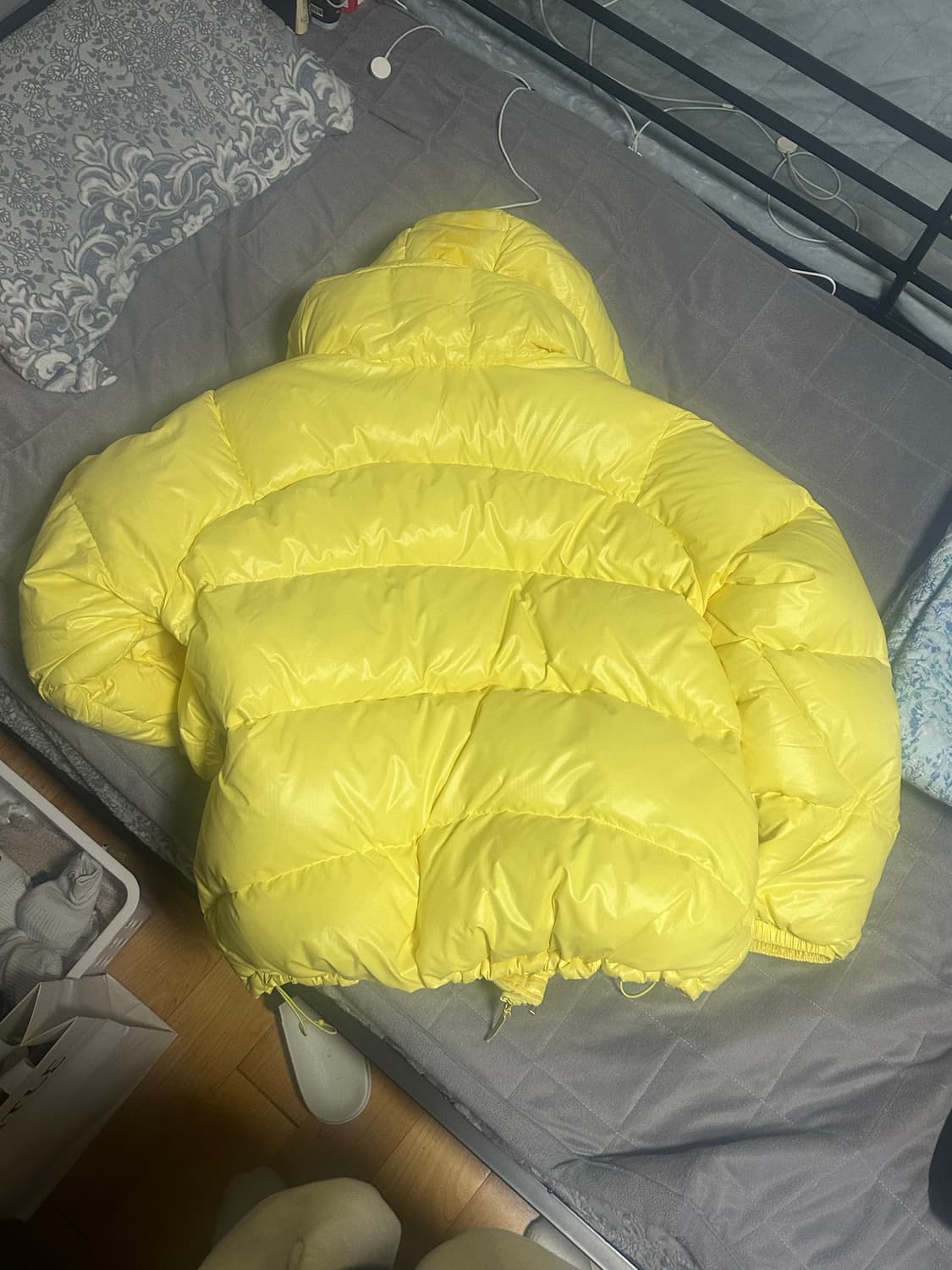 (L)슈프림 리버시블 다운 자켓 패딩 옐로우 팝니다 상품이미지3