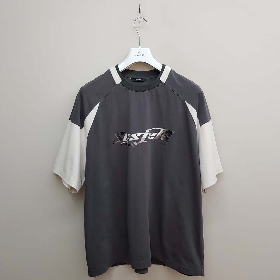 한섬 시스템 2023 오버핏 배색 로고 반팔 티셔츠 105사이즈 상품이미지1