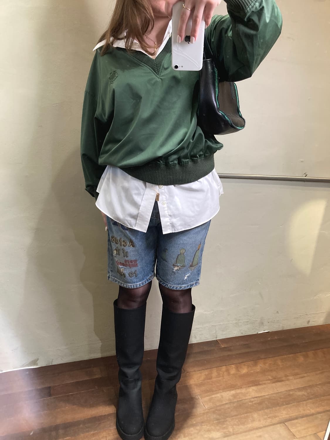 애쉬 딥그린 브이넥 윈드브레이커 상품이미지4