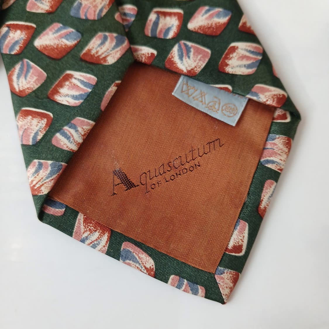 아쿠아스큐텀 실크 그린 패턴 넥타이 9.6cm B등급 A19321
 상품이미지10