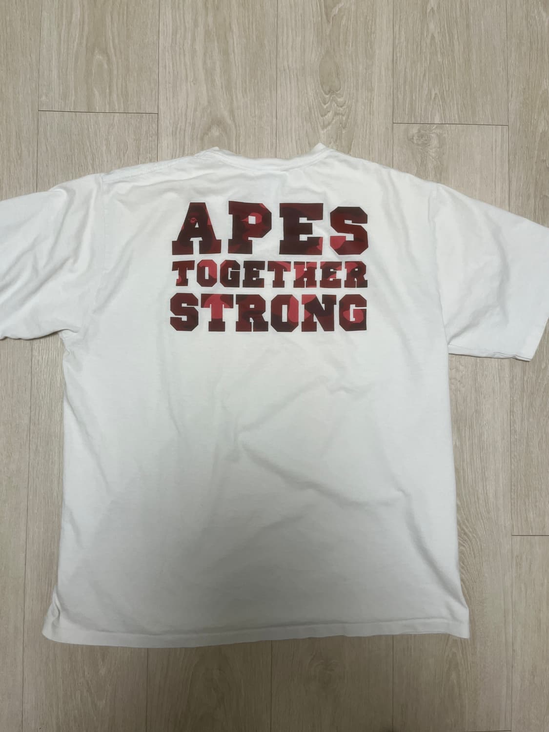 Bape “Apes Together Strong” tee 2019 상품이미지2