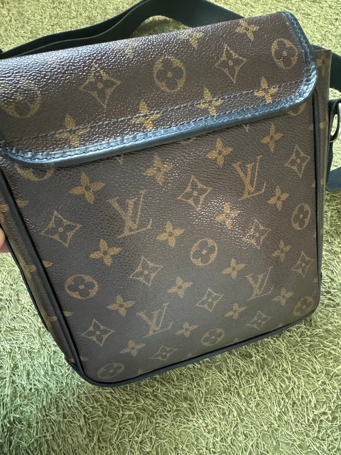 정품 루이비통 가방 크로스백 상품이미지3