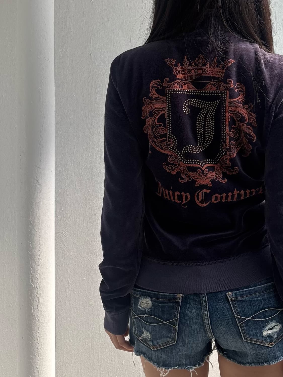 Juicy Couture Navy Velvet Zip-Up 상품이미지4