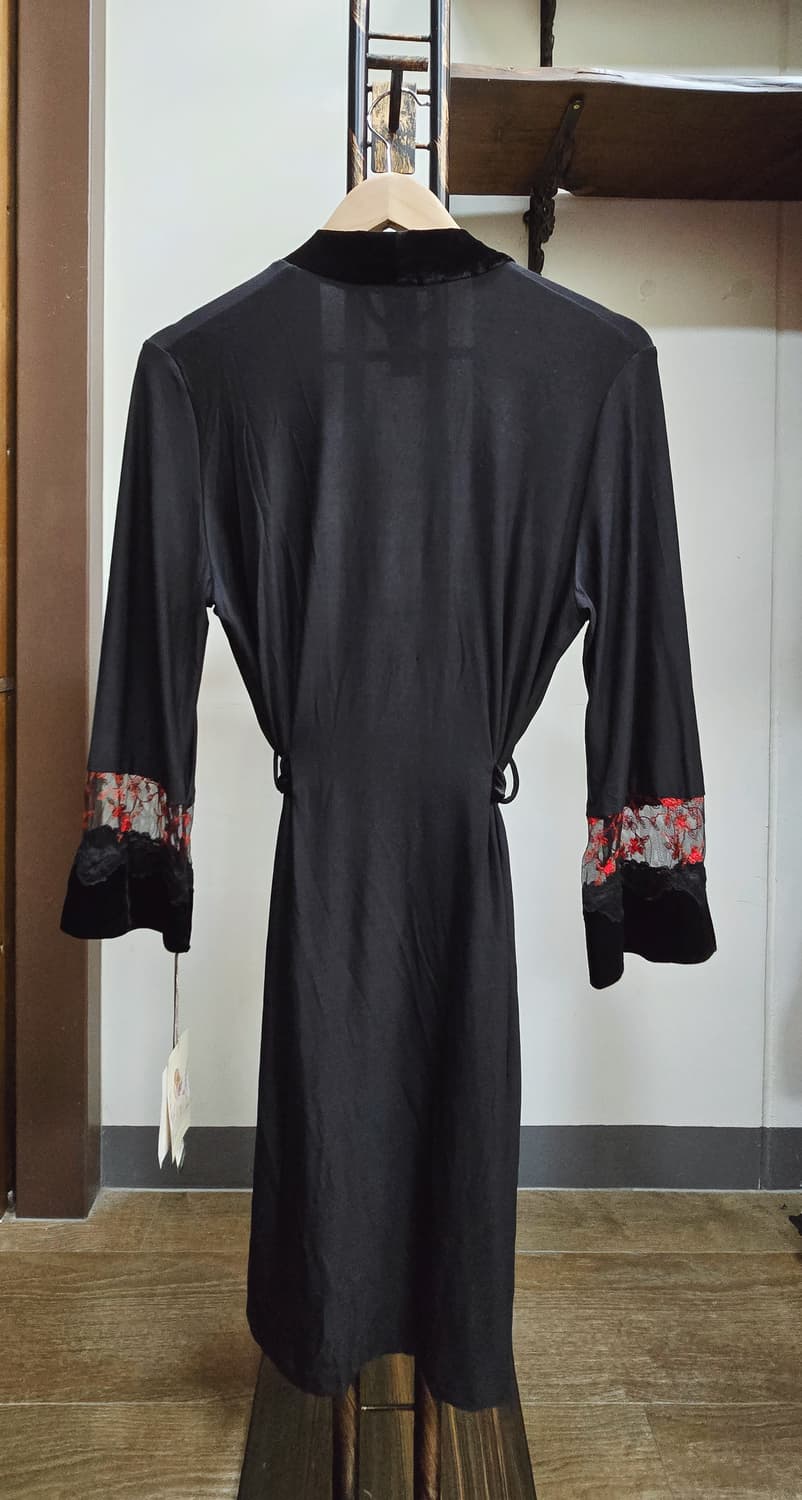 인블룸 로브 가디건 블랙 / 새상품 / 레이스 포인트 상품이미지2