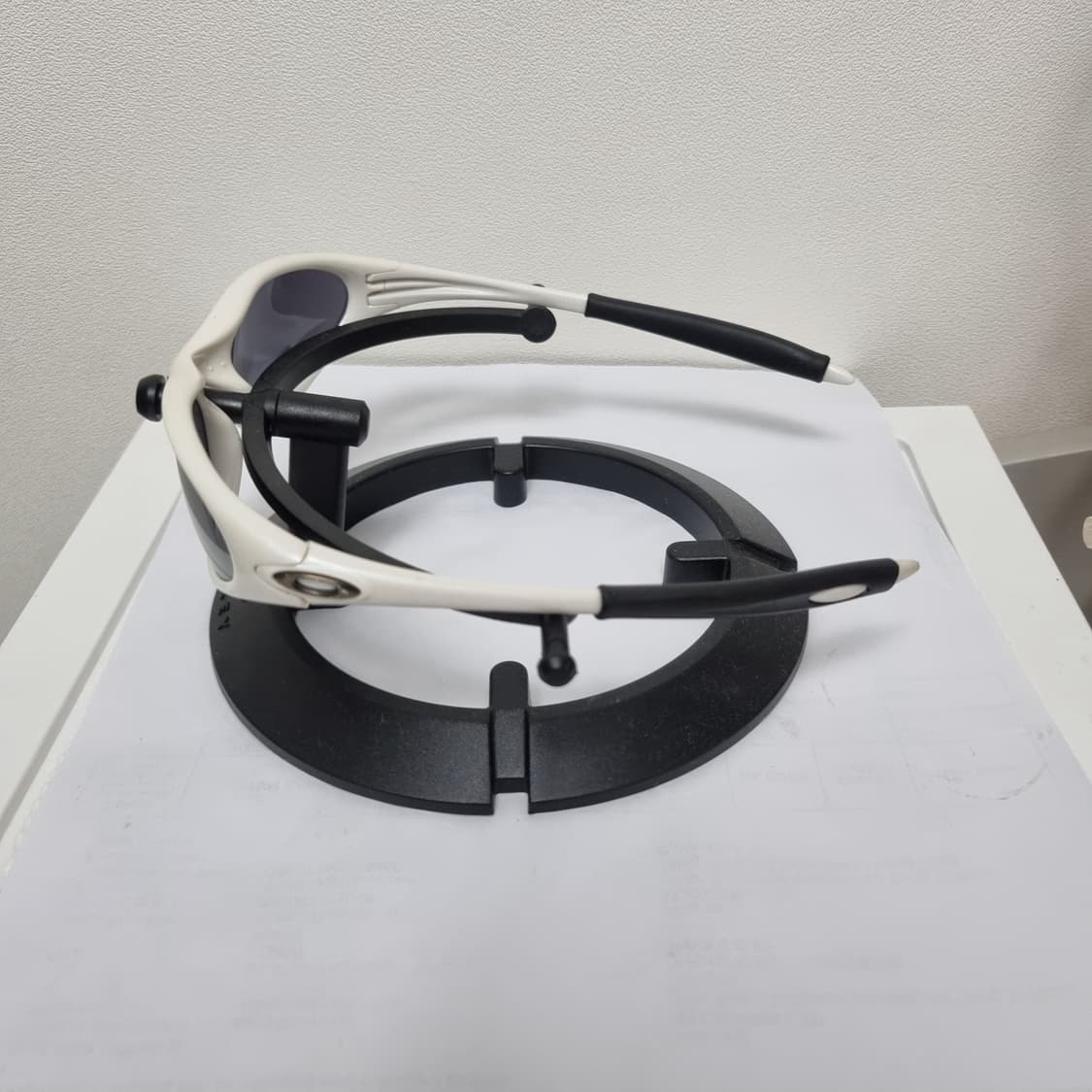 오클리 미뉴트 1.0 펄화이트 상품이미지2