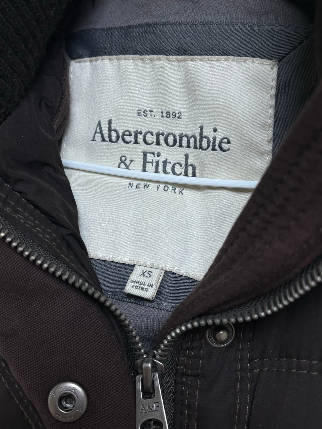 아베크롬비 패딩 브라운 XS 상품이미지3