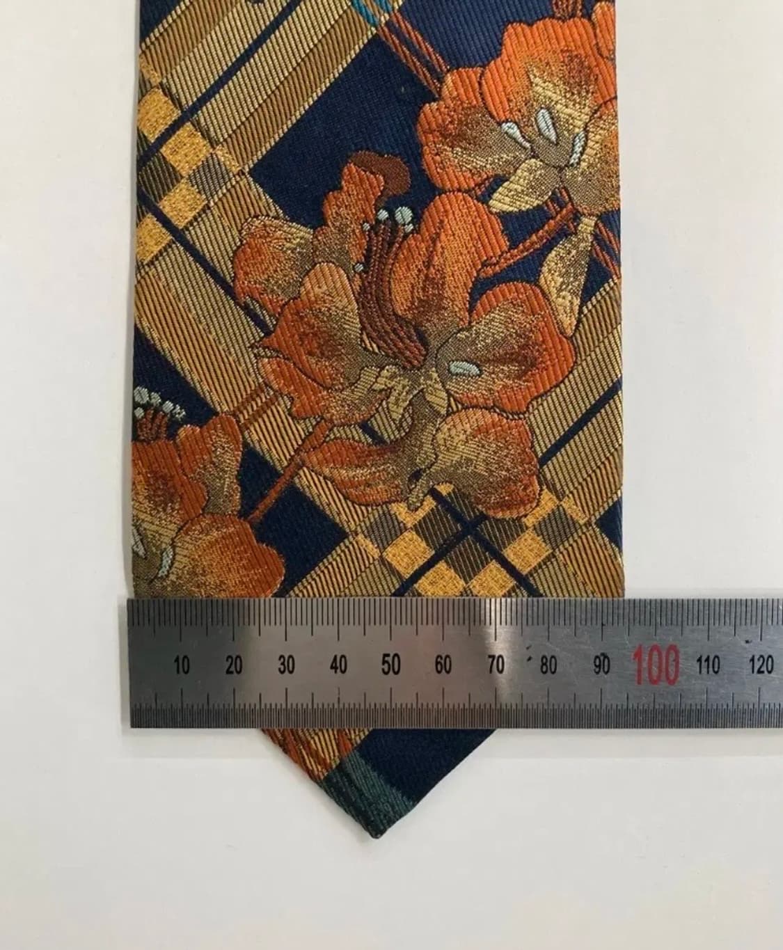 입생로랑 넥타이 상품이미지7