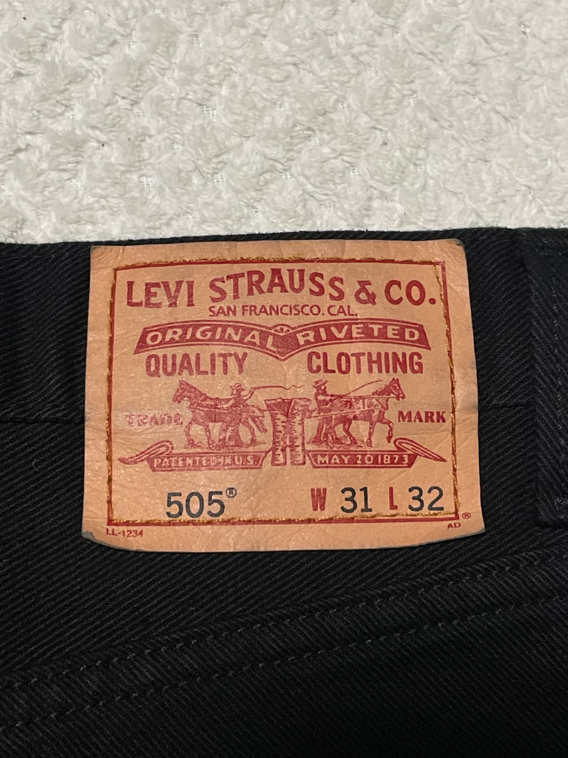 [31X32] 리바이스 00s 505 레귤러 핏 흑청 데님 팬츠 상품이미지8