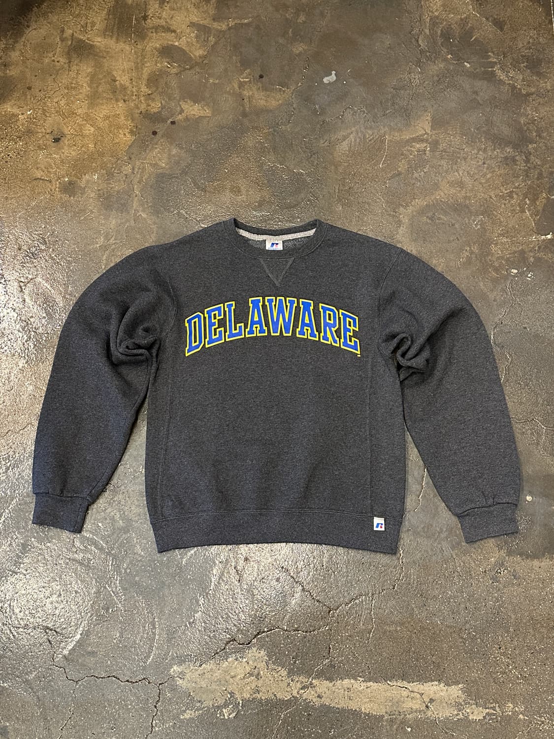 90s 러셀 DELAWARE 맨투맨 스웻셔츠 차콜 S 상품이미지1