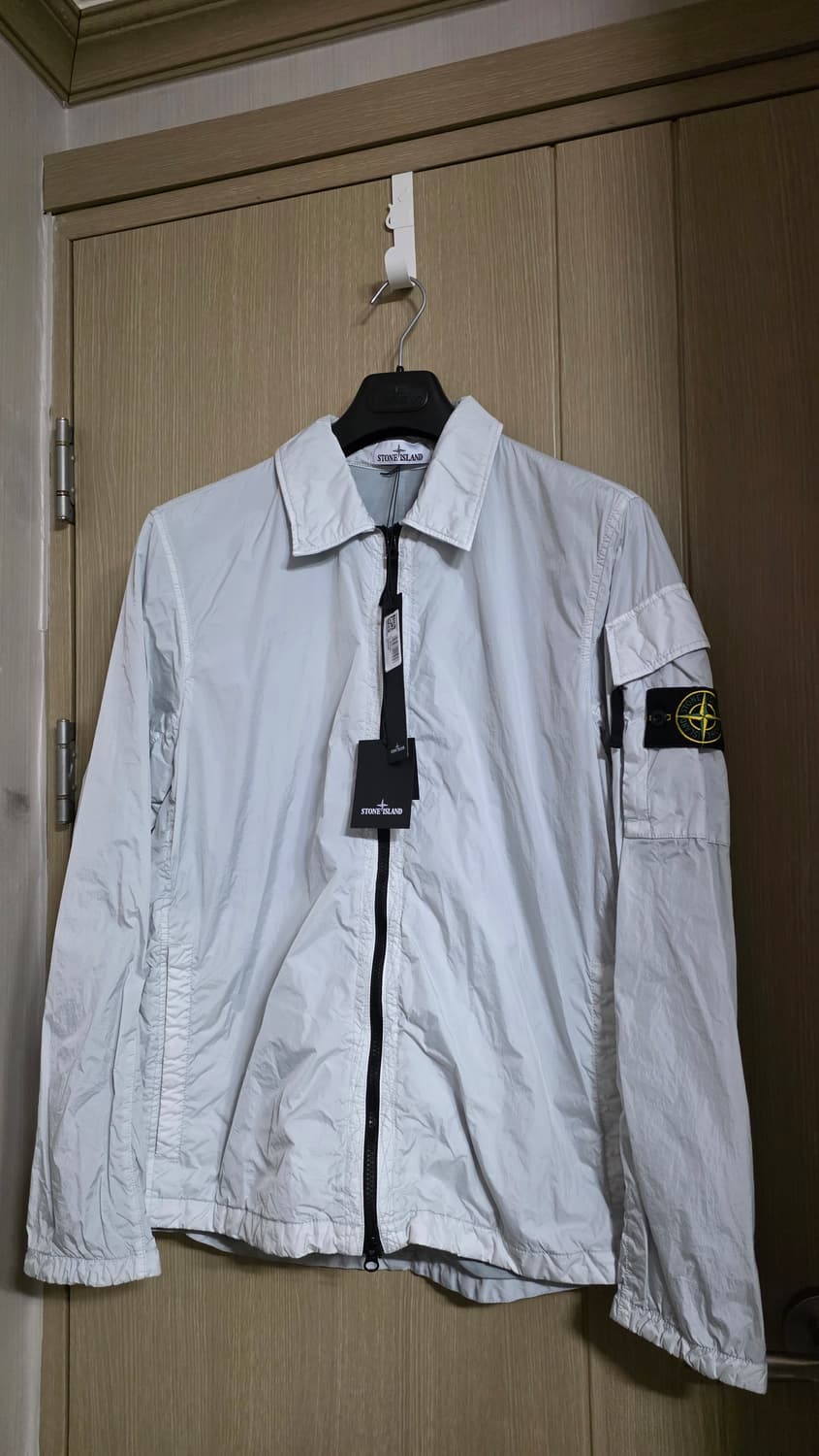 스톤아일랜드 크링클랩스 나일론 가먼트 다이드 Light grey (새상품 상품이미지1