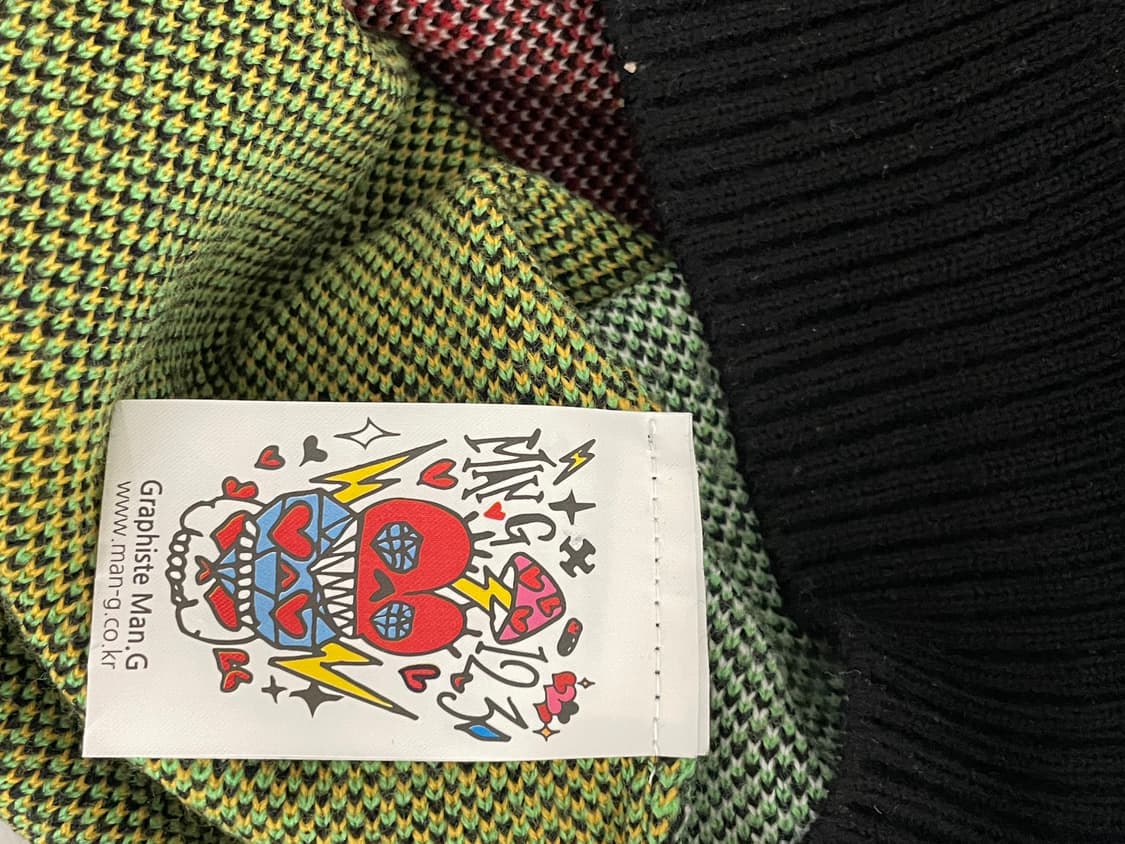 그라피스트 만지 MAN.G 그래픽 오버핏 니트 블랙 상품이미지4