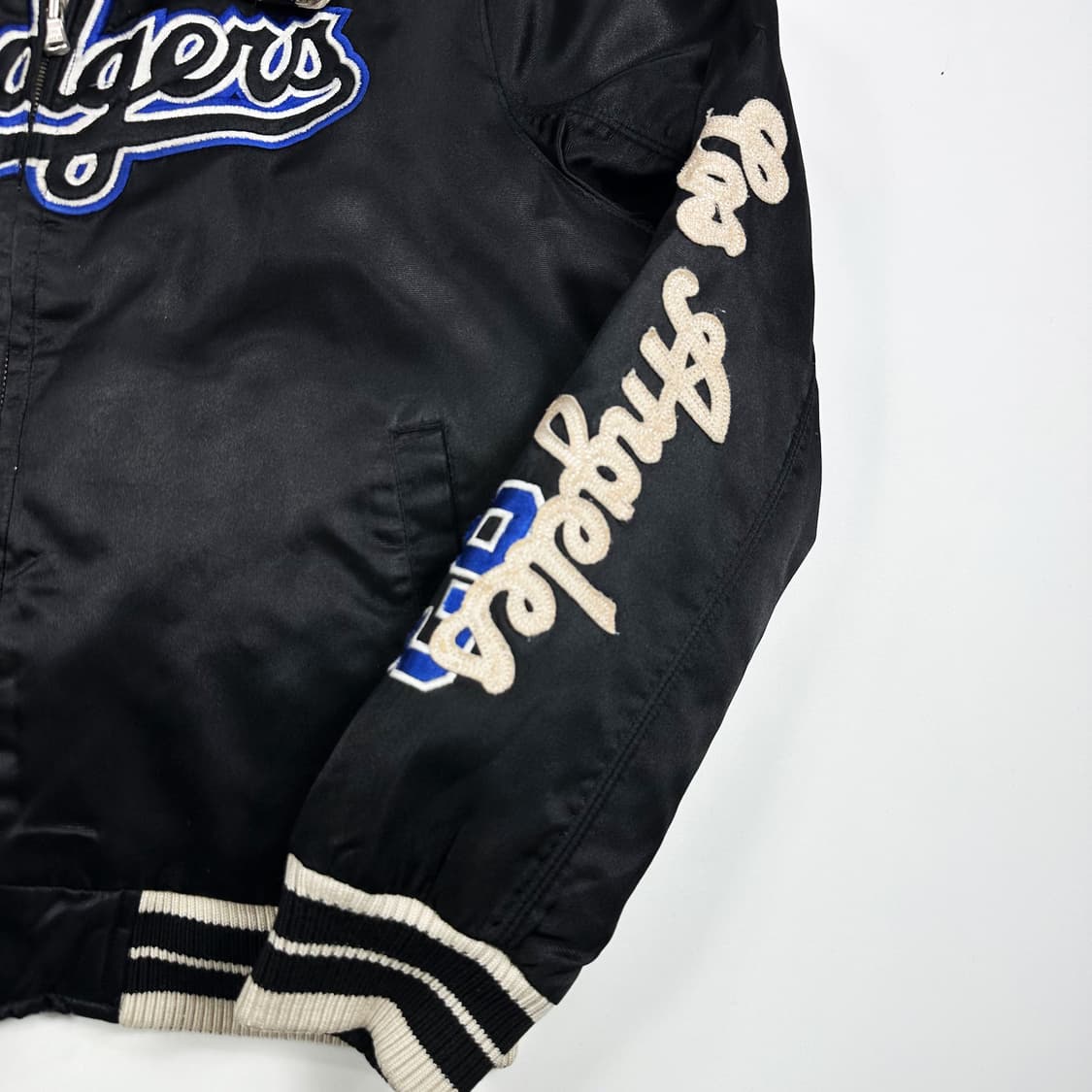 MLB LA다저스 블랙 바시티 스타디움 점퍼 (S 여성추천) 상품이미지4