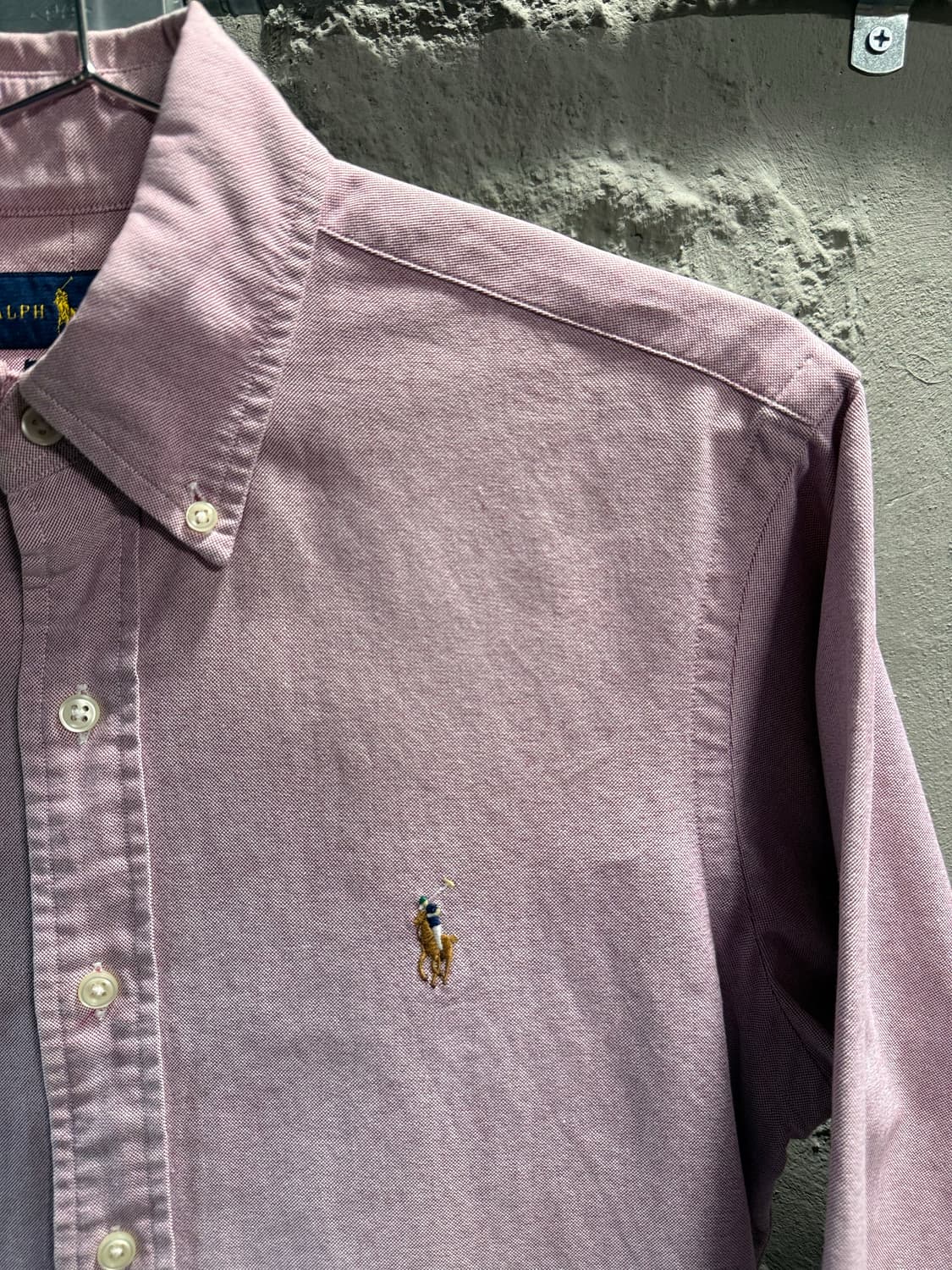 폴로 랄프로렌  클래식 핏 옥스포드 버튼다운 셔츠 퍼플 XS 상품이미지3